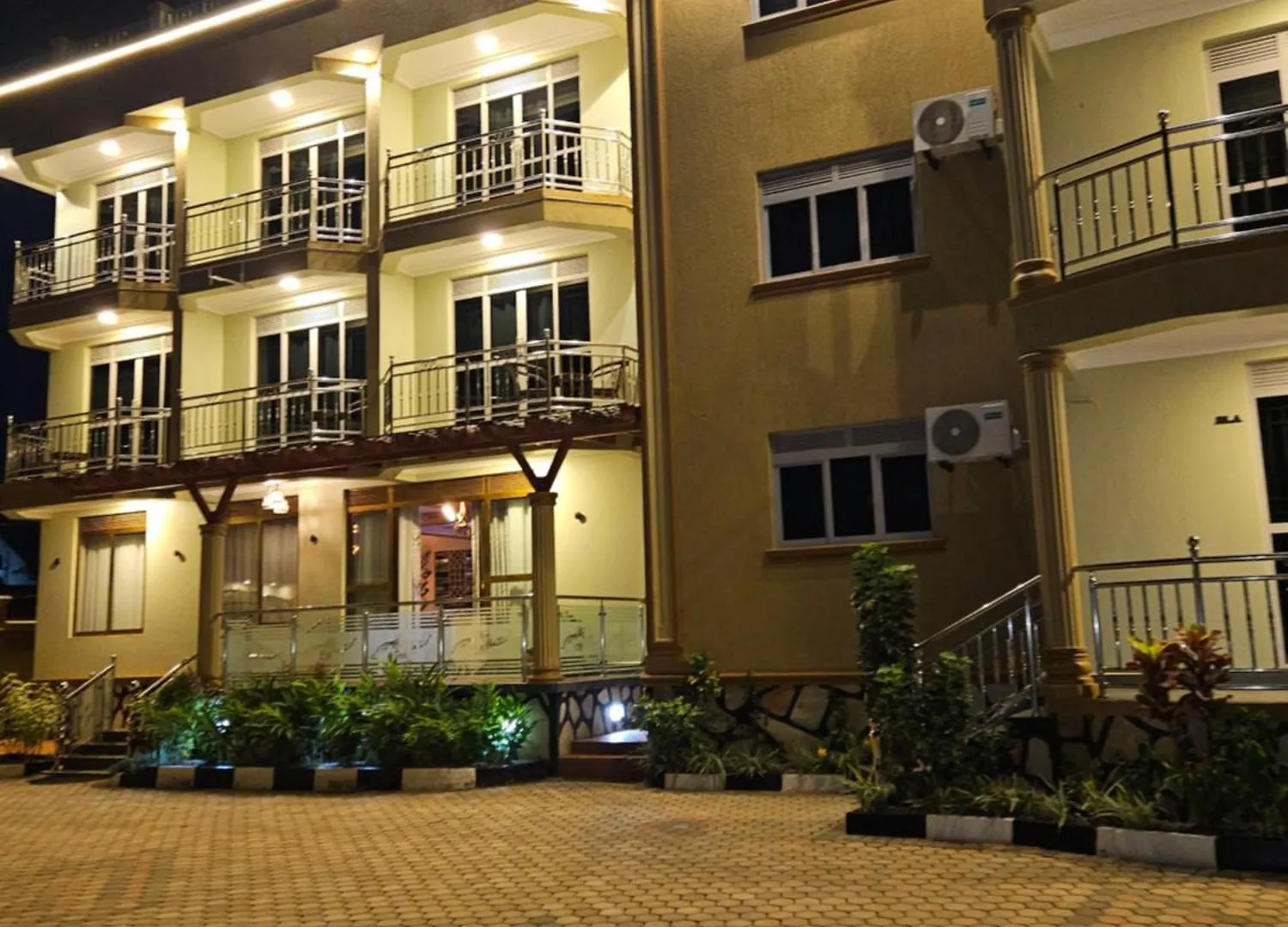 Aparthotel Efrona Homes Uganda Kampala