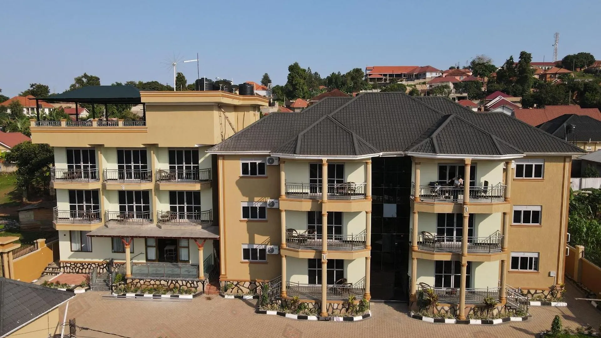 Aparthotel Efrona Homes Uganda Kampala